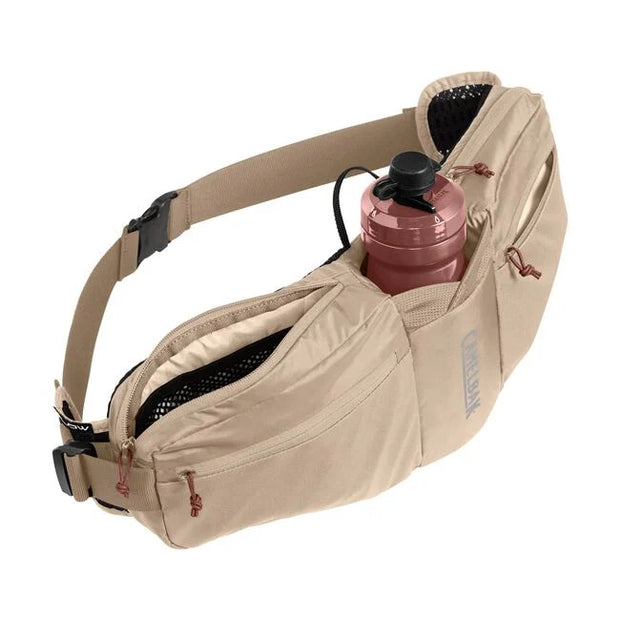 CamelBak Podium Flow 4 21oz Hydration Belt - TAN