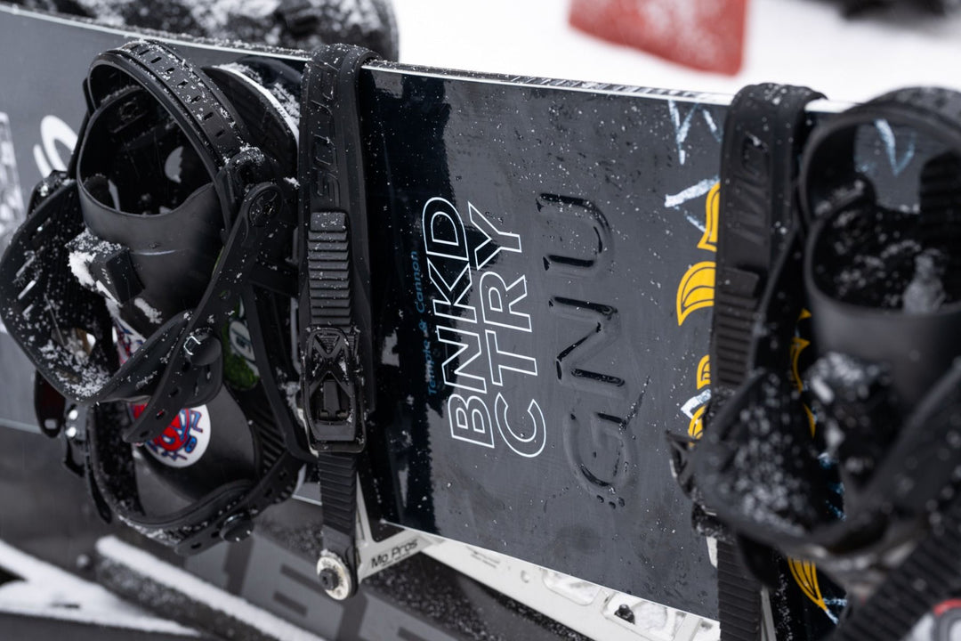 GNU-Banked-Country-Snowboard-