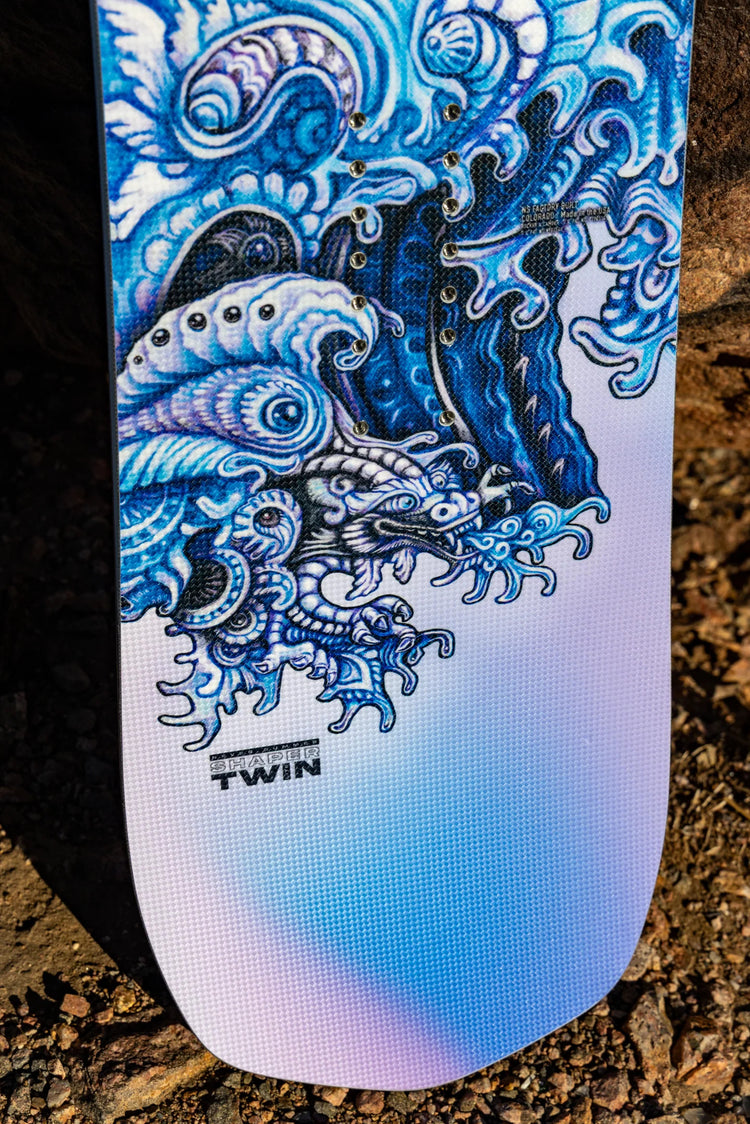 Never Summer Women's Small Batch Shaper Twin LT Snowboard 2026