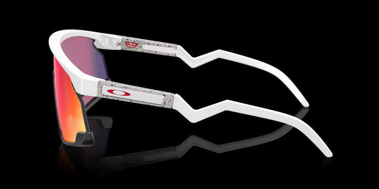 オークリー BXTR MATTWHITE PRIZMROAD Oakley BXTR Sunglasses (Matte White/Black) (Prizm Road Lens