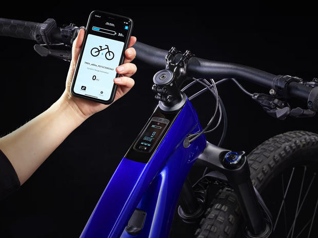 Trek Fuel EXe 9.5 E-Bike - BLUE