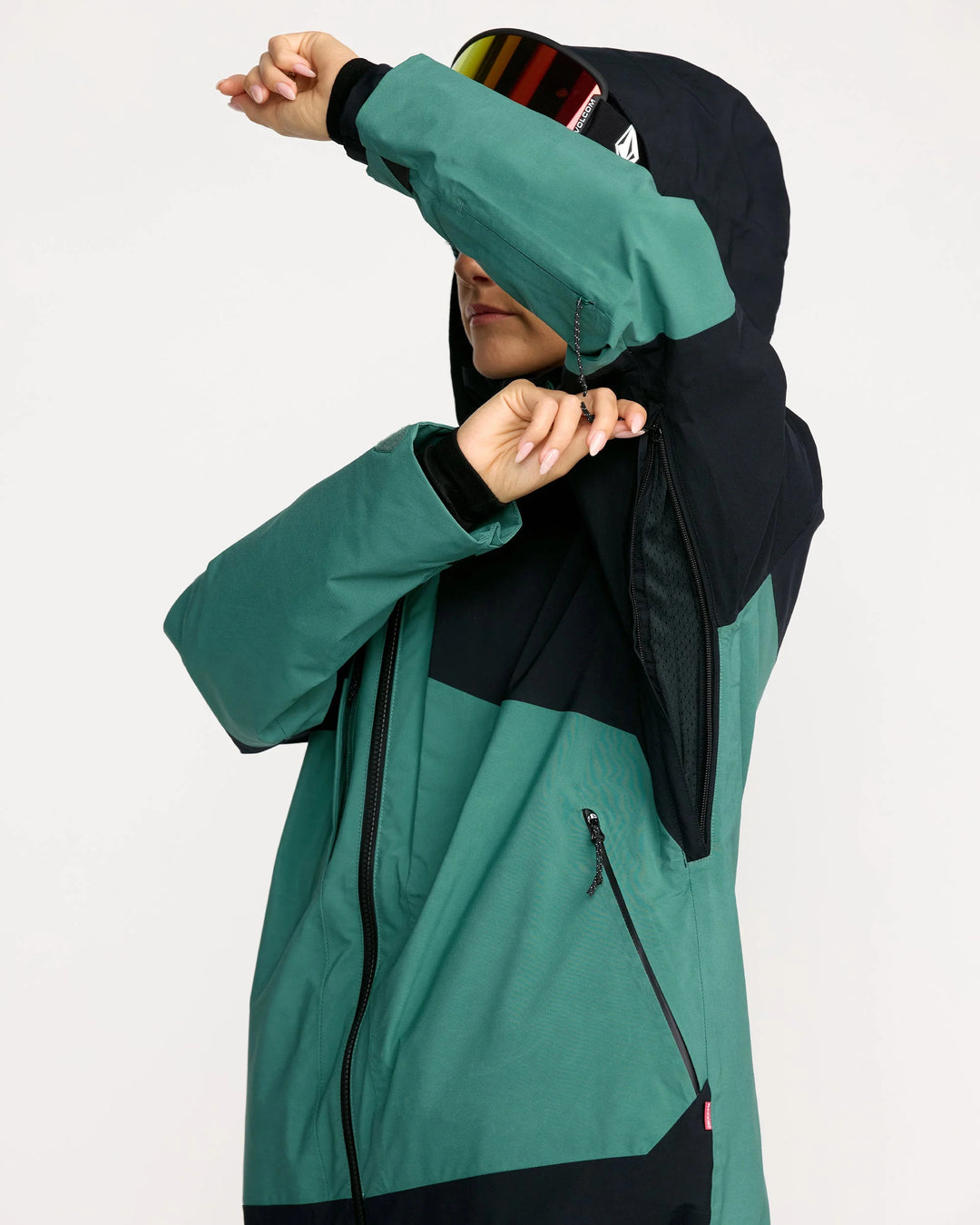 Volcom Women's AT Stretch Gore-Tex Jacket 2026 – Shoreline Tahoe