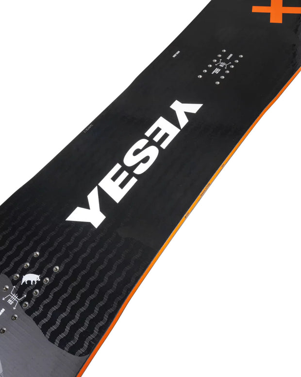 YES Greats XTRM Snowboard 2026